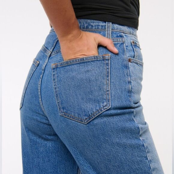 Abercrombie & Fitch Women's Curve Love Ultra High Rise 90s Straight Jeans 28 - Picture 4 of 16